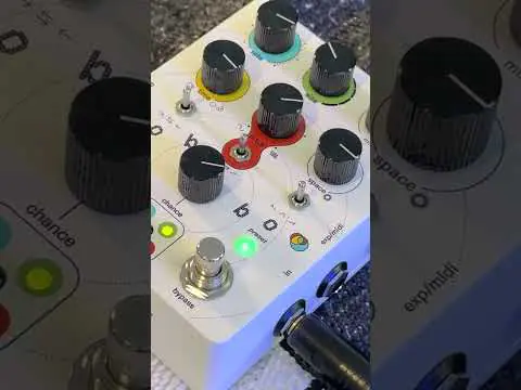 Butterfly Effects Dobbo Granular FX Pedal