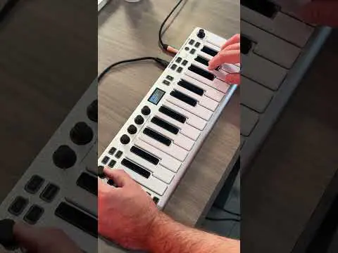 ESI Audiotechnik XSynth ESI Audiotechnik XSynth
