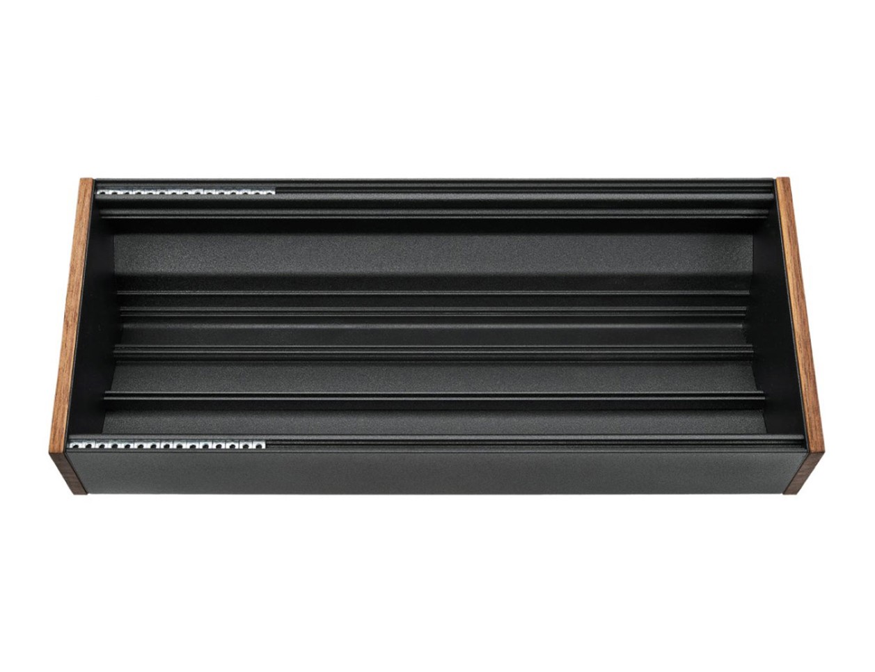 Moog 60HP Eurorack Case（電源なしタイプ） Moog 60 HP Powered Case Modular Synthesizer Rack - buy online | USA
