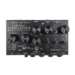 DSMHumbolt_Bass-Station_01.jpg
