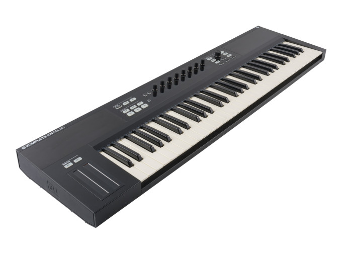 Native Instruments Komplete Kontrol S61 Keyboard MIDI Controller