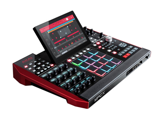 Rechargeable Standalone MPC Live | Akai Pro
