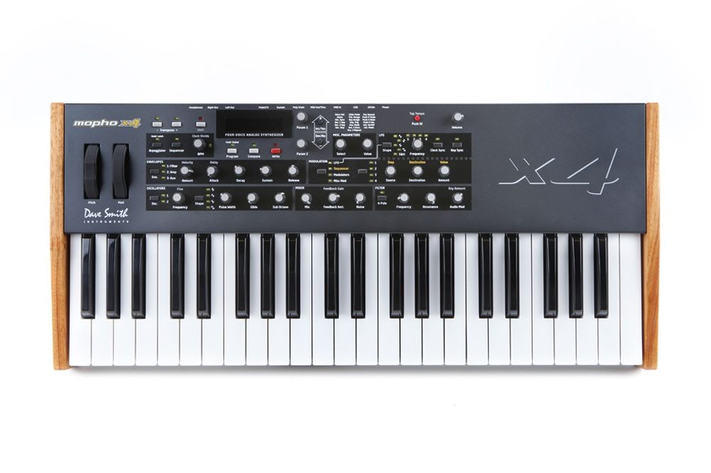 Dave Smith Instruments Mopho X4 シンセサイザー Dave Smith Instruments Mopho x4 Analog Synthesizer