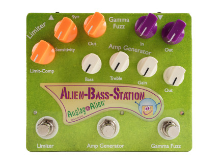 Analog Alien Alien Bass Station Bass Multi-Effect Pedal [USED]