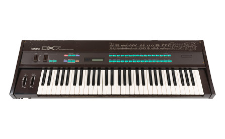 Yamaha DX7 Digital FM Keyboard Synthesizer [VINTAGE]