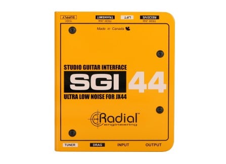 SGI-44 is a bidirectional effects router that lets users incorporate a wireless receiver and pedalboard in the same performance setup.