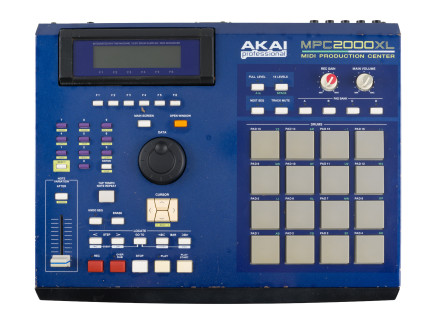 Akai MPC 2000XL MIDI Production Center / Sampler [VINTAGE]