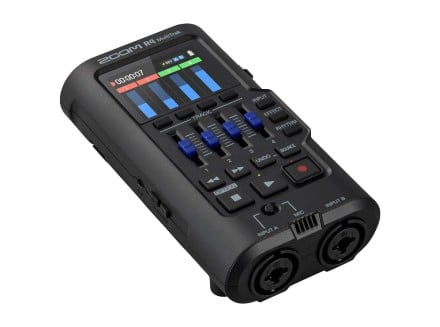 【美品】ZOOM R4 MultiTrak MTR Zoom R4 MultiTrak Portable Recorder