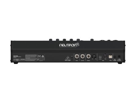 behringer_neutron_03.jpg
