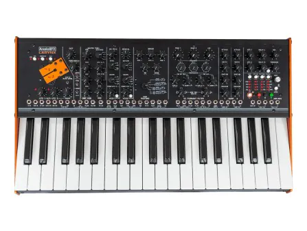 Larynx Analog Keyboard Synthesizer