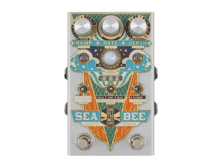 Beetronics FX Seabee Harmochorus Chorus + Pitch Modulation Pedal [USED]