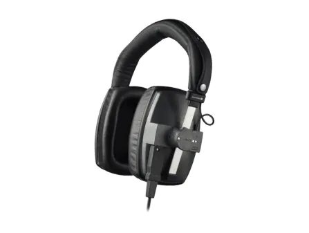 beyerdynamic DT-150 Monitoring Headphones