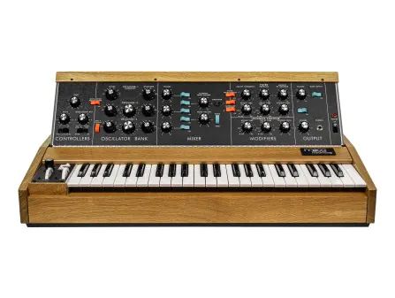Moog Minimoog Model D (Bob Moog Tribute Edition)
