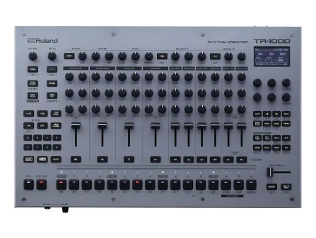 Roland TR-1000