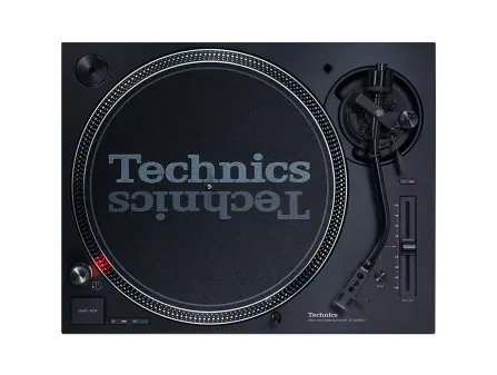 Technics SL-1200MK7 Direct Drive Turntable