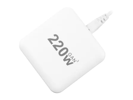 myVolts 220W USB AC Power Hub myVolts 220W USB AC Power Hub