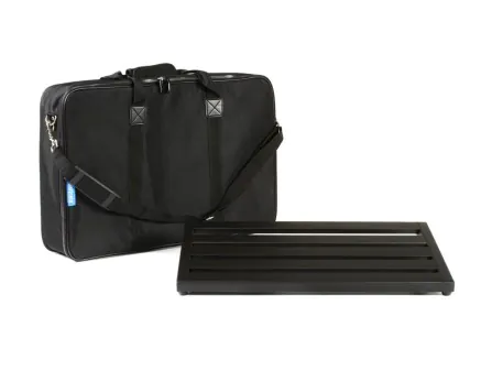 Novo 24 SC 24"x14.5" Pedalboard with Soft Case Novo 24 SC 24"x14.5" Pedalboard with Soft Case