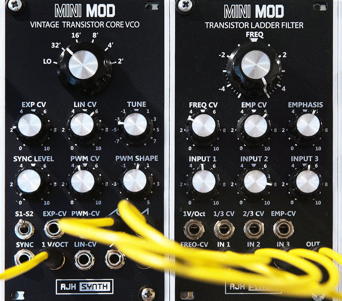 AJH's Minimoog oscillator and Transistor Ladder Filter, complete with self-oscillation and keyboard tracking.
