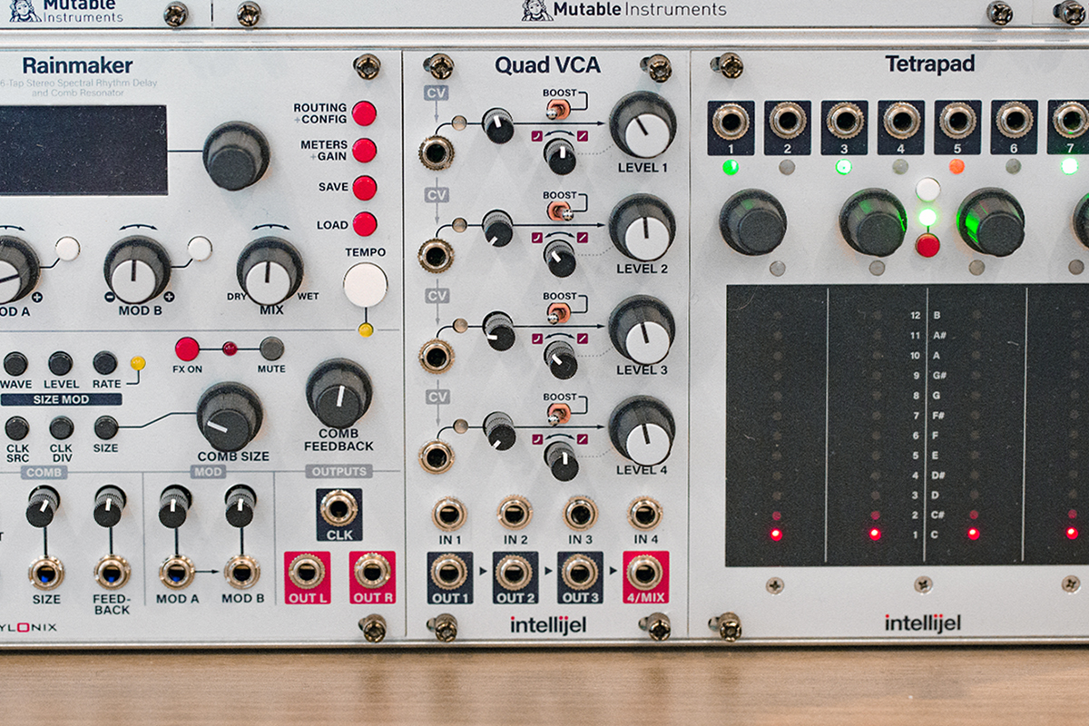 Intellijel's Quad VCA, a 4-channel VCA with all the niceties provided.